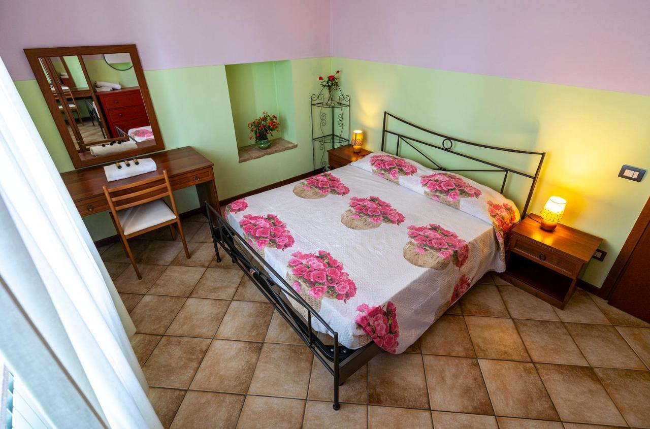L'Olmo Di Casigliano Villa Cessapalombo ภายนอก รูปภาพ
